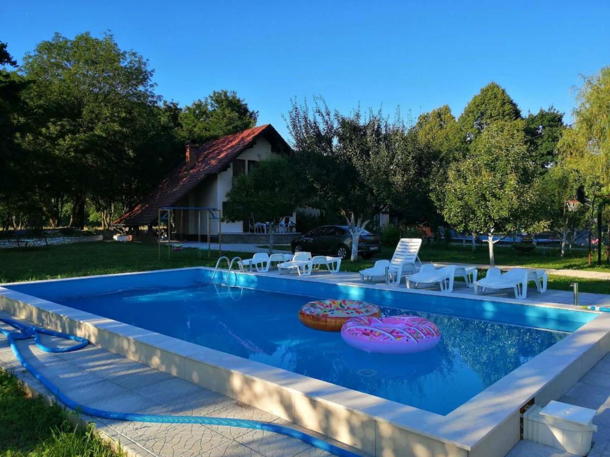 Holiday Home Adna บีฮัช ภายนอก รูปภาพ