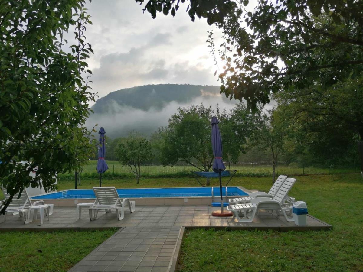 Holiday Home Adna บีฮัช ภายนอก รูปภาพ