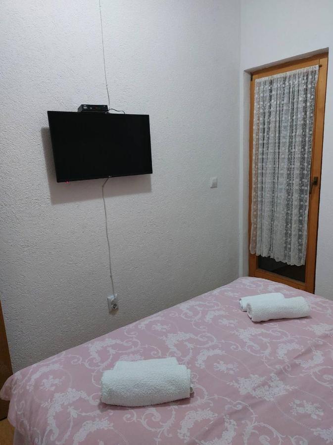 Holiday Home Adna บีฮัช ภายนอก รูปภาพ