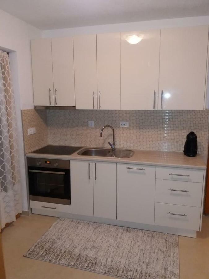 Holiday Home Adna บีฮัช ภายนอก รูปภาพ